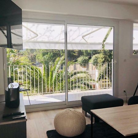 Penthouse Cassis Apartment Bagian luar foto